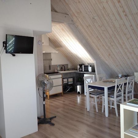 Apartamento La Gilleterie Loireauxence Exterior foto